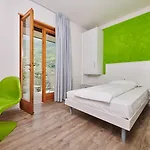 Hotell Eco Benacus 3*