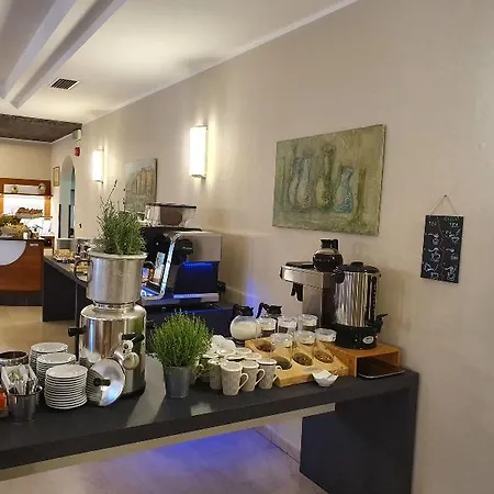 Hotel Benacus