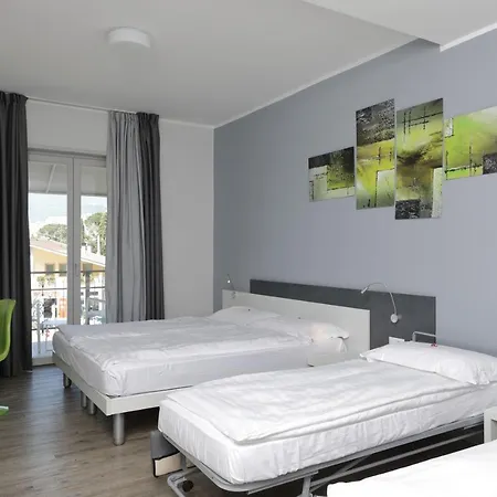 Ξενοδοχείο Eco Benacus 3*