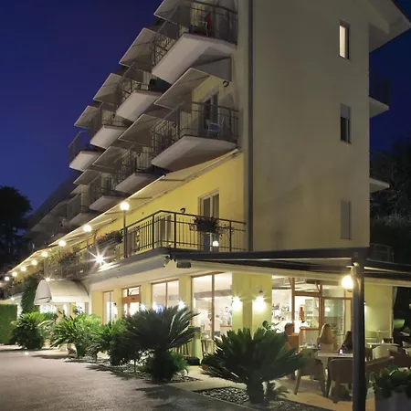Eco Benacus Szálloda Malcesine