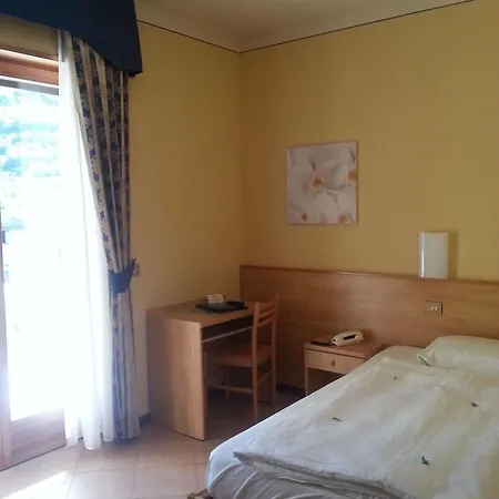 Eco Benacus Szálloda Malcesine
