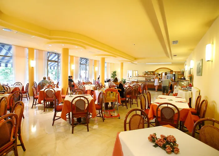 Eco Benacus Hotell 3*