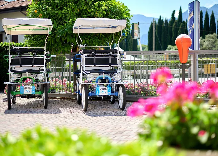 Hotell Eco Benacus 3*