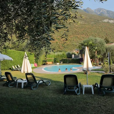 Eco Benacus Hotel 3*